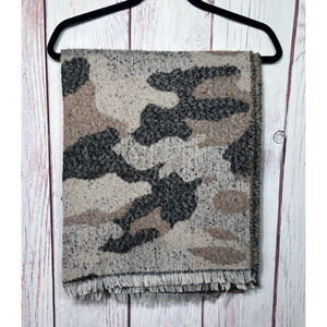 World Market Warm Cozy Over sized Camo Scarf NWT